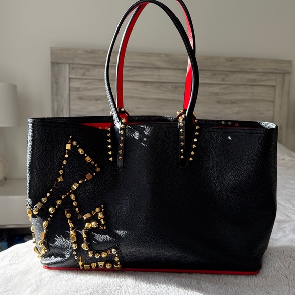 CHRISTIAN LOUBOUTIN Cabata Small Love Calf Paris Tote Bag studded stud sparkly - Picture 3 of 16